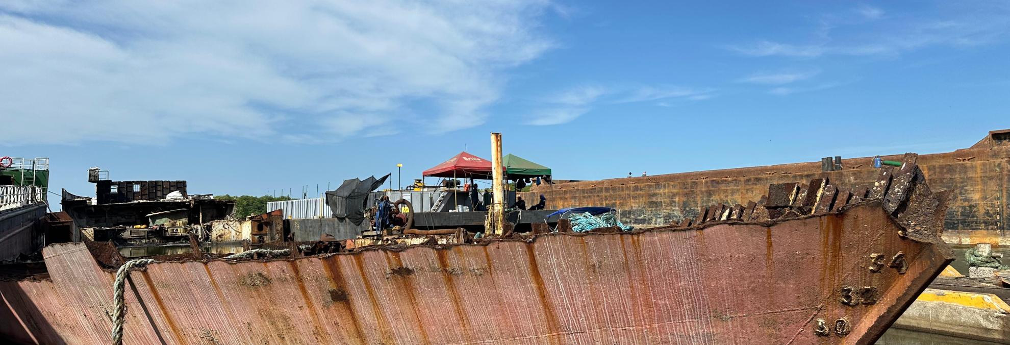 Avanza proceso de reciclaje de embarcaciones en la bahía de Cartagena, para proteger el medio ambiente marino Avanza proceso de reciclaje de embarcaciones en la bahía de Cartagena, para proteger el medio ambiente marino