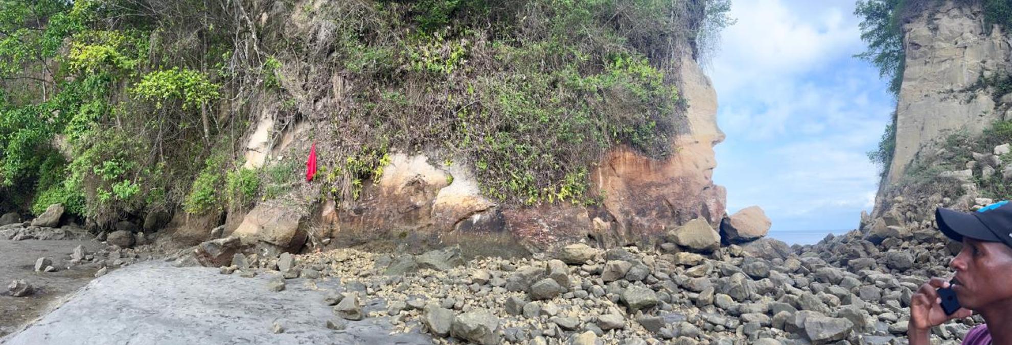 Dimar y autoridades de Tumaco refuerzan medidas de prevención en la playa de El Morro tras desprendimiento de rocas Dimar y autoridades de Tumaco refuerzan medidas de prevención en la playa de El Morro tras desprendimiento de rocas