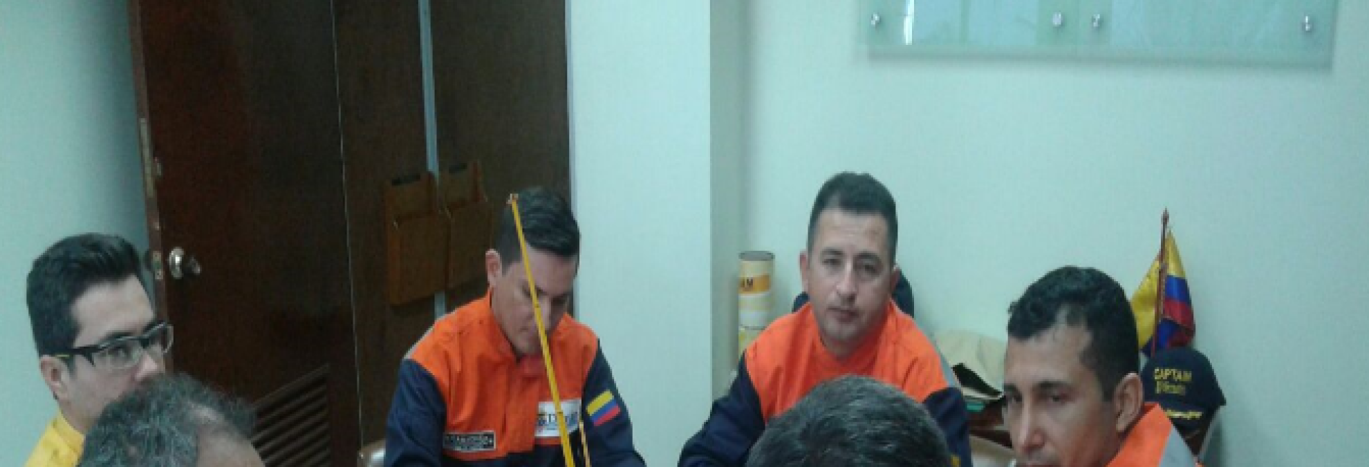 Instalación portuaria de Puerto Bolívar recibe asesoría en seguridad y señalización marítima por parte de Dimar