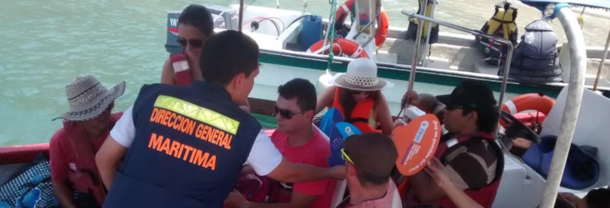 Controles de seguridad marítima por inspectores de Dimar.