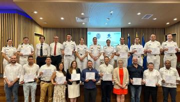 Dimar y Escuela Naval “Almirante Padilla” culminan exitosamente el primer curso en español de ayudas a la navegación en Cartagena