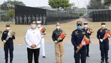 Asocolflores rinde homenaje a la Armada de Colombia  y a la Dirección General Marítima por  su aporte a las exportaciones de flores del país durante la pandemia