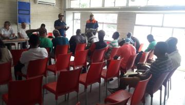 Autoridad Marítima liderar reunión con pescadores artesanales de Urabá. 