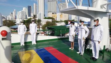 Ceremonia de ascensos en el ARC Providencia de Dimar