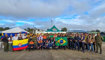 Colombia y Brasil unidos por la protección del río Amazonas más de una tonelada de residuos recolectada en la Gran Jornada Ambiental Binacional 