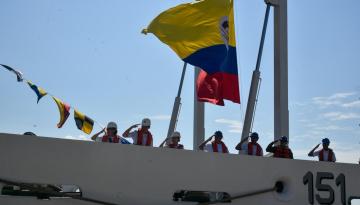 Comienza la traves&iacute;a del Arc &ldquo;Sim&oacute;n Bol&iacute;var&rdquo; hacia el continente blanco