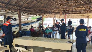 La Dirección General Marítima acompaña la formalización de empresas de deportes náuticos en el Golfo de Morrosquillo