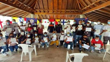 Dirección General Marítima entrega licencia de motorista costanero a comunidades indígenas y afro descendientes de Coveñas