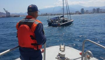 Dimar y Guardacostas rescatan velero de bandera francesa 