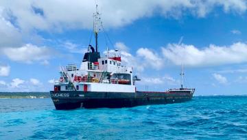 Dimar atiende emergencia de buque en San Andrés Islas