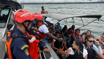 Dimar inicia la temporada de avistamiento de ballenas en Bahía Solano con controles para un turismo seguro y responsable 