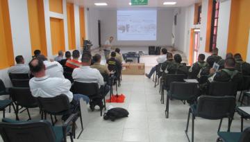 Dimar se reúne con fabricantes de motores fuera de borda