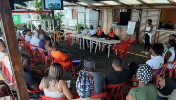 Dimar lidera encuentro en Piangüita para fortalecer la seguridad Marítima de sus playas