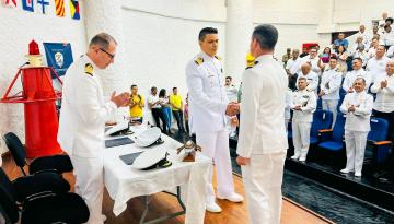 El Capitán de Fragata César Humberto Grisales López asume como nuevo Capitán de Puerto de Buenaventura