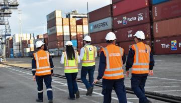 En Buenaventura, DIMAR entrega Declaraci&oacute;n de Cumplimiento al Terminal de Contenedores