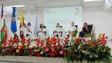 Con el objetivo de fortalecer los esfuerzos nacionales en la protección y el desarrollo sostenible de los recursos marinos de Colombia, la Dirección General Marítima (Dimar), junto a la Gobernación del Valle del Cauca y la Universidad Santiago de Cali llevaron a cabo el III Seminario de Información Marítima “Navegando hacia la sostenibilidad”.  El evento patrocinado por SPX Technologies, Procalculo y ESRI Colombia tuvo lugar en el Auditorio Pedro Elías Serrano de la Universidad Santiago de Cali y fue apertu