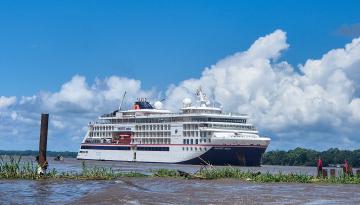 Leticia recibe crucero europeo con cerca de 380 extranjeros y se posiciona como destino estratégico del turismo amazónico