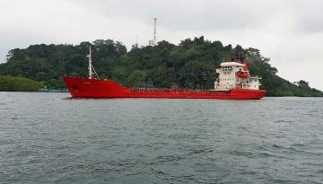 Tumaco recibió en puerto al primer buque tanquero con hidrocarburos