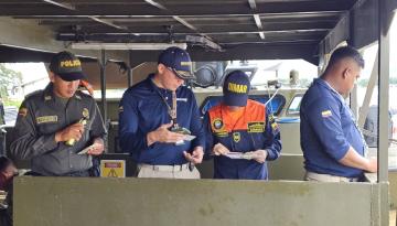 La Capitanía de Puerto reforzó seguridad fluvial en frontera colombo-venezolana durante elecciones presidenciales