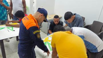 Bahía Solano tiene nuevos navegantes certificados 28 lancheros se gradúan como motoristas costaneros gracias a DIMAR y el SENA
