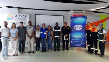 Taller contra la pesca ilegal.