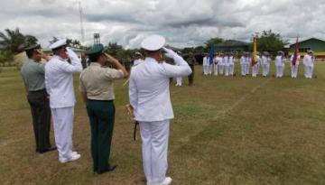 Ceremonia Militar Día de la Armada en Puerto Inírida